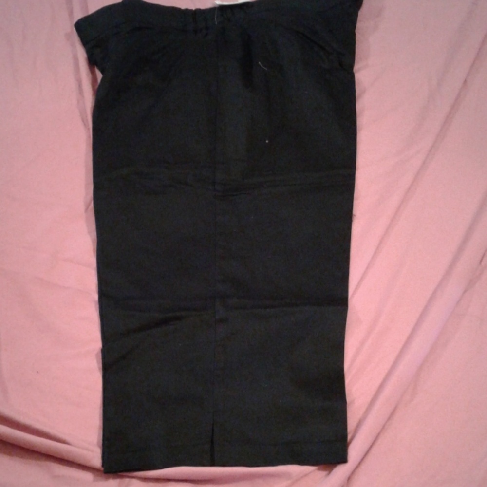 Jaclyn Smith Black Dress Capris